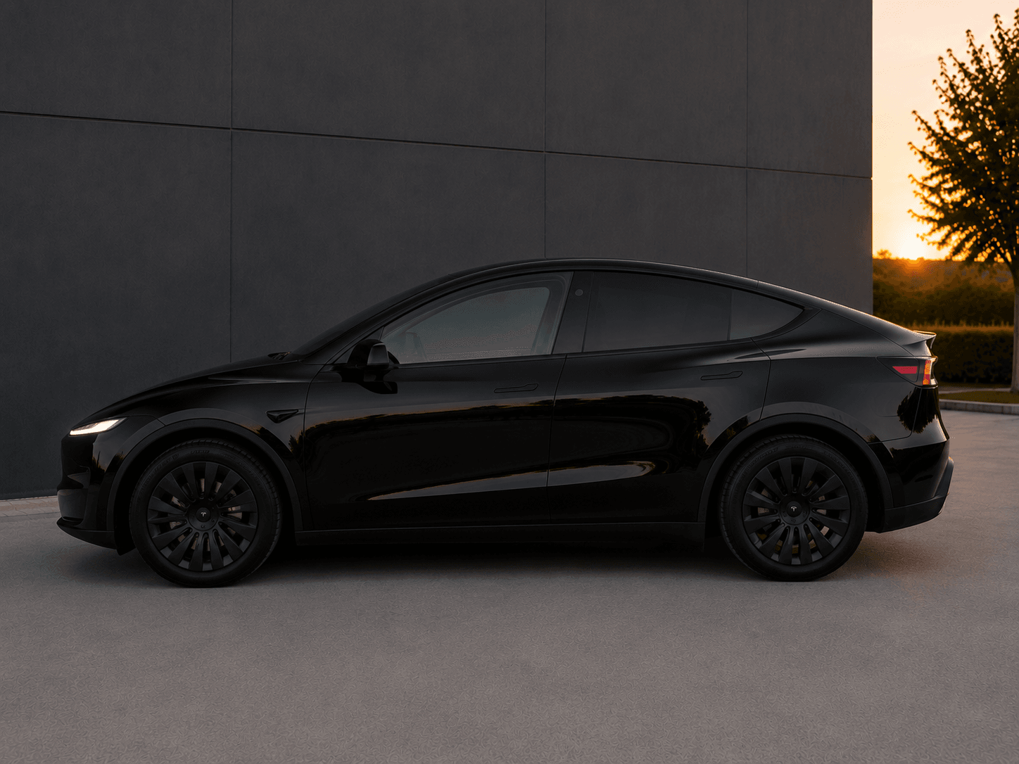 Costanova Transfer Tesla Model Y, electric airport transfer vehicle
